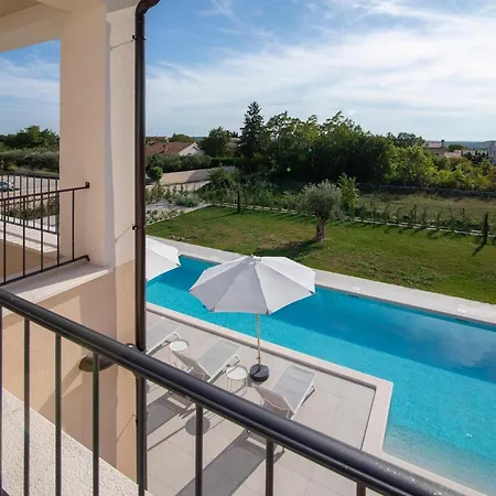 Holiday home Stella *