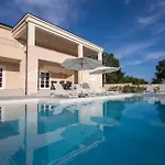 Tatil Evi Stella